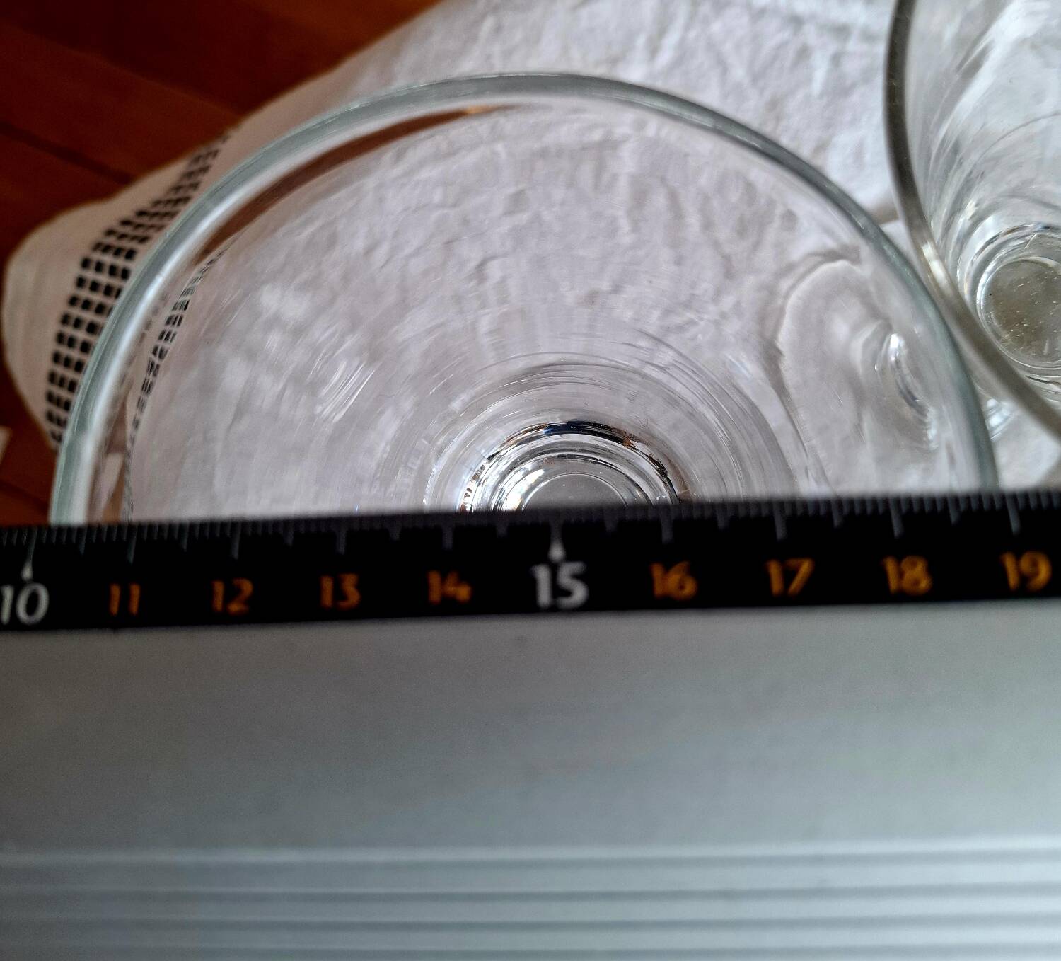 Trois verres coniques à dose  (absinthe)