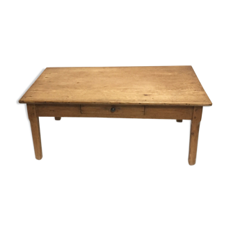 Table basse de ferme