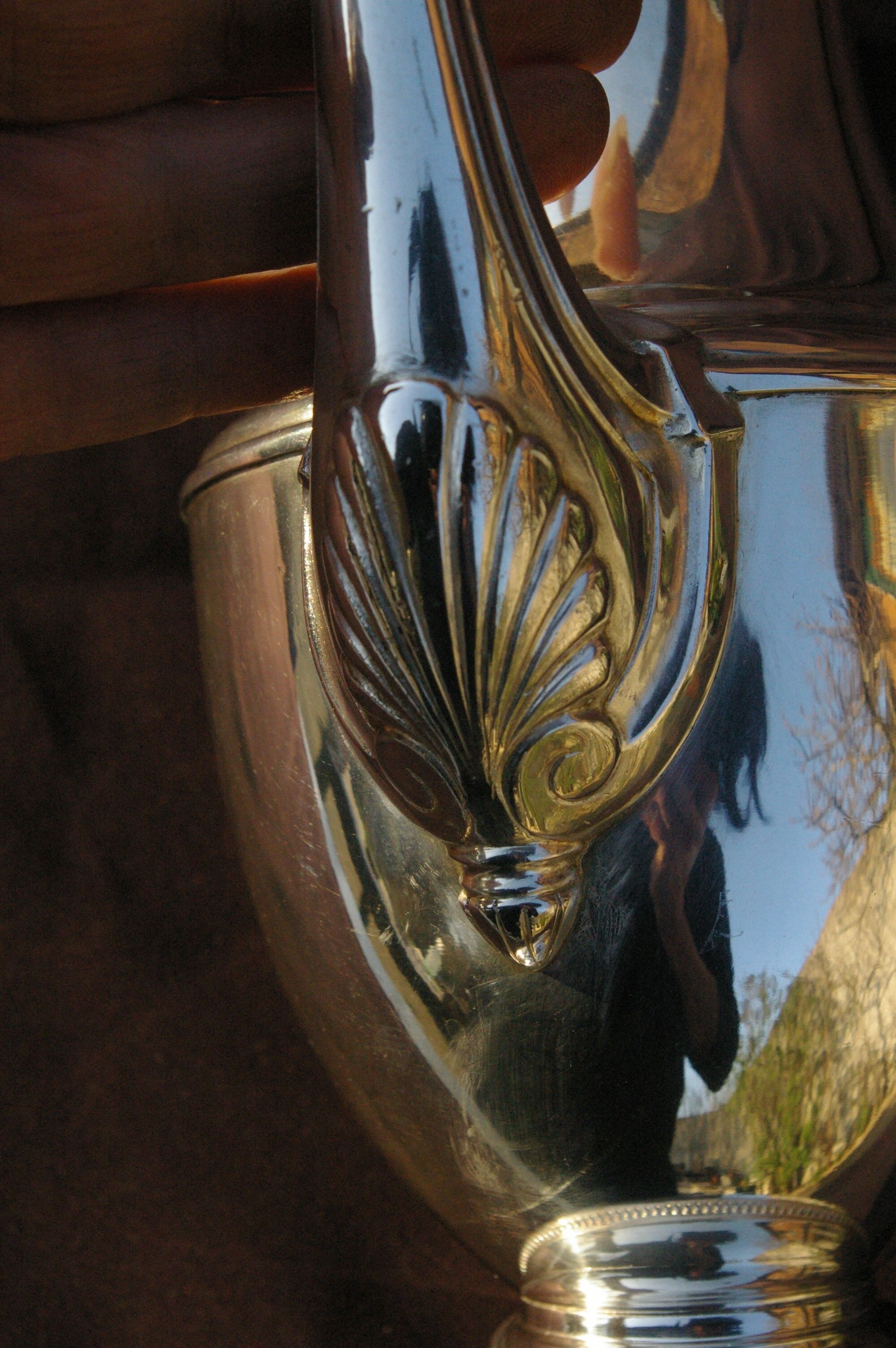 Pourer Coffee maker in Silver Metal model Shell