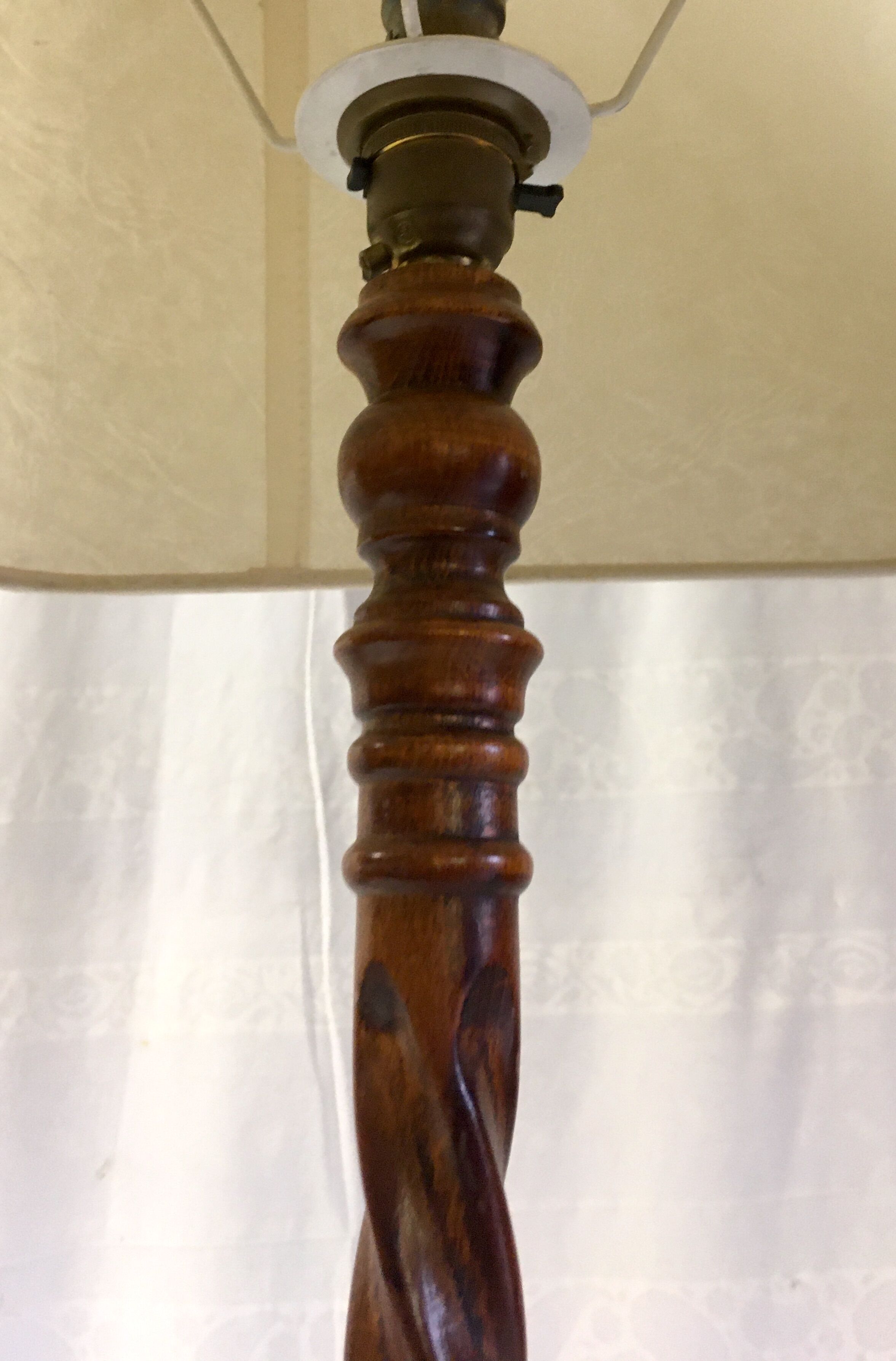 Solid wood-laying lamp turned - 60s