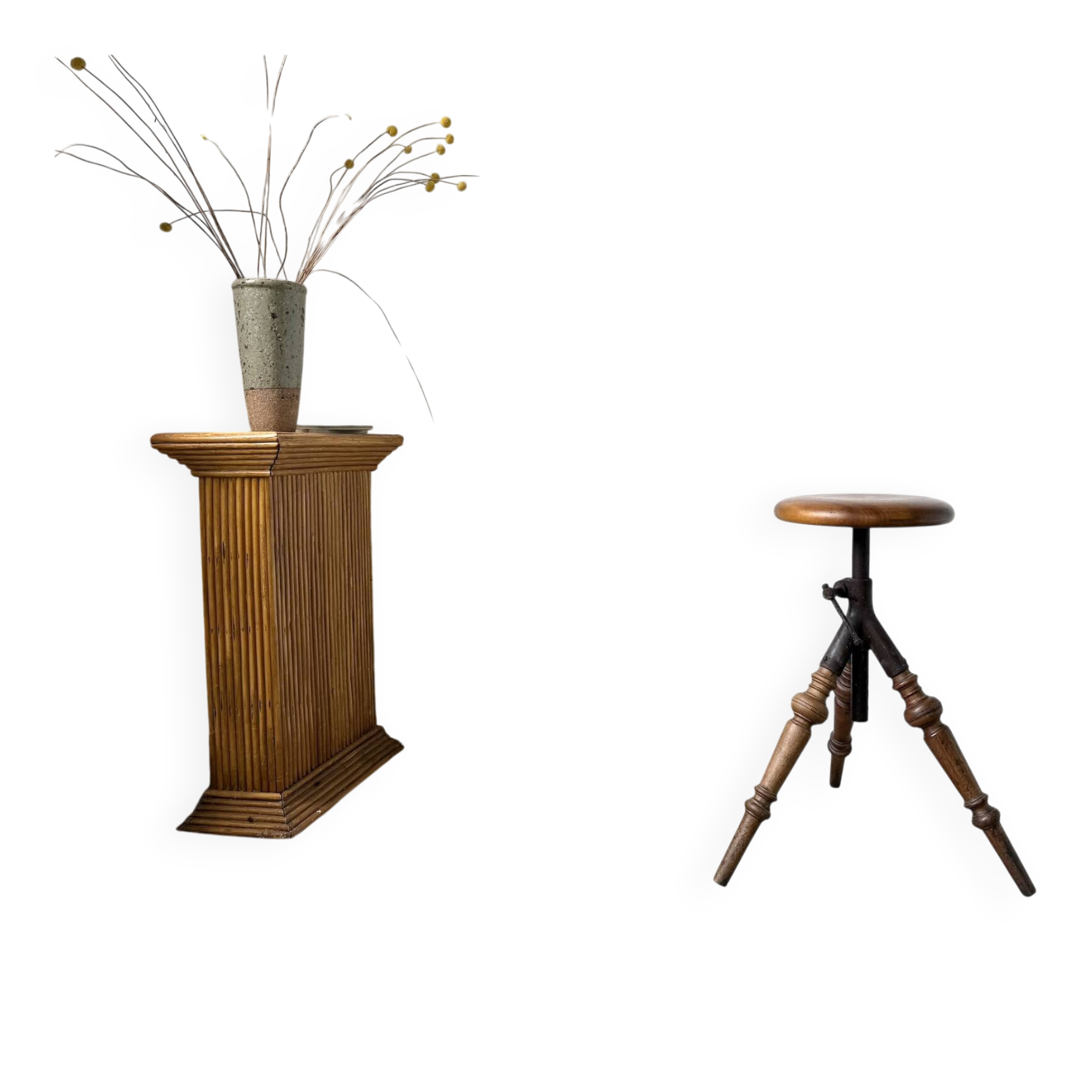 Tripod workshop stool in turned wood and cast iron — circa 1900