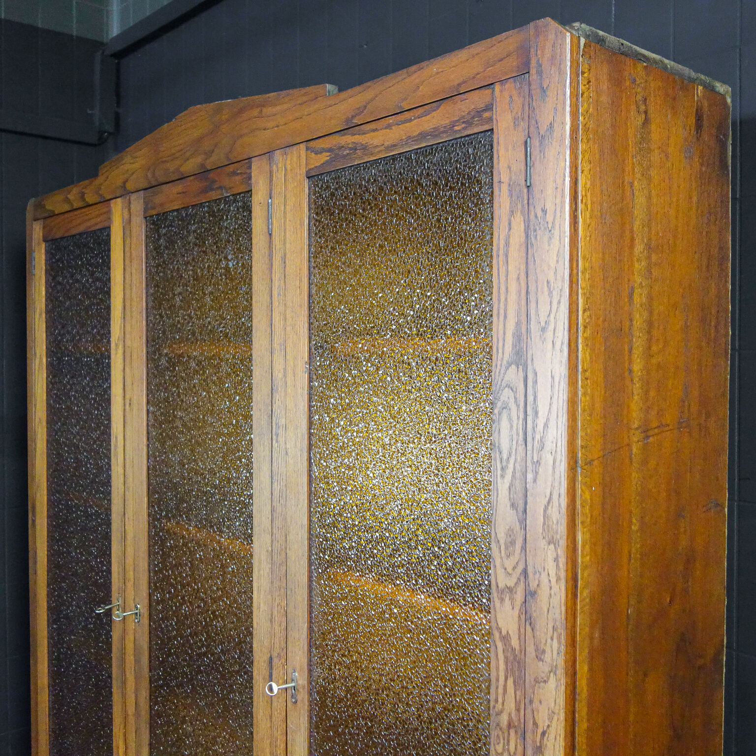 Art deco bookcase with stained glass windows - 1930s