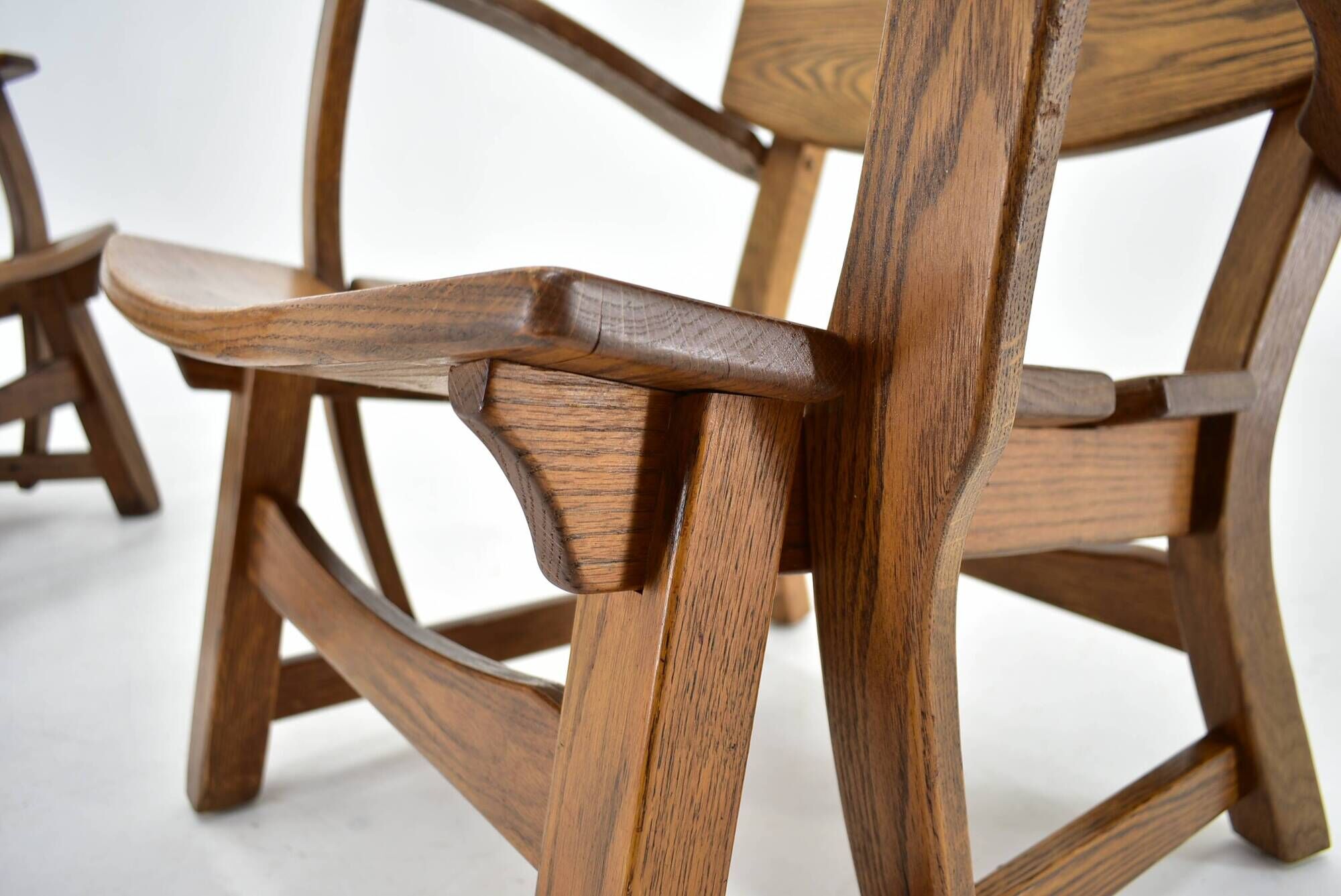 Paire de fauteuils lounge brutalistes en chêne massif par Dittmann & Co., 1970s