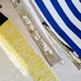 Chaise longue - Transat ancien en tissu rayé bleu et blanc
