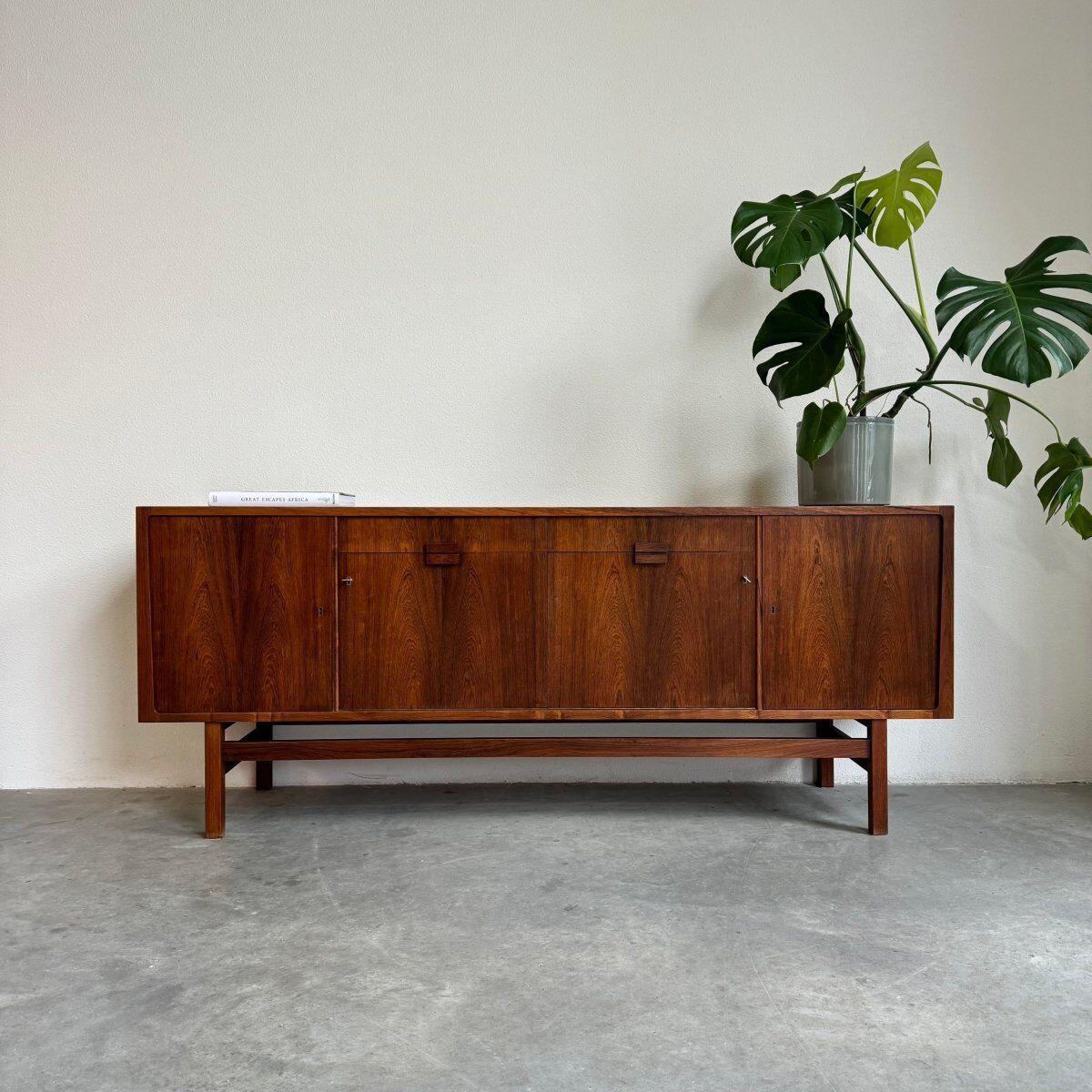 Vintage Danish sideboard - lowboard rosewood
