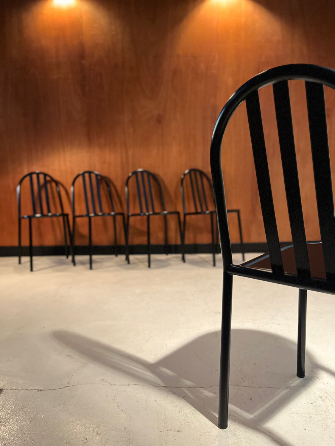 5 chaises officielles RMS , design Robert Mallet Stevens