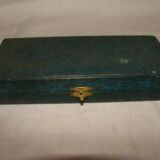 Couverts d'enfant en métal argenté avec écrin