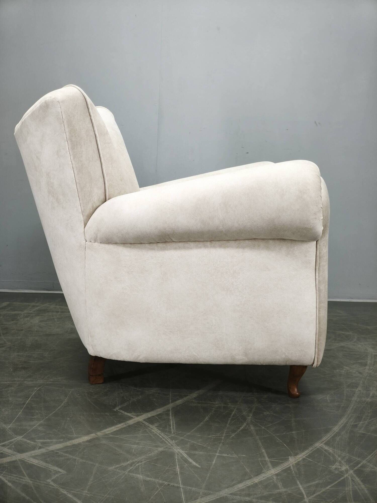 Italian Lounge Armchair in Beech Wood, Newly Upholstered, 1950s
