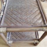 Light rattan shelf with canning