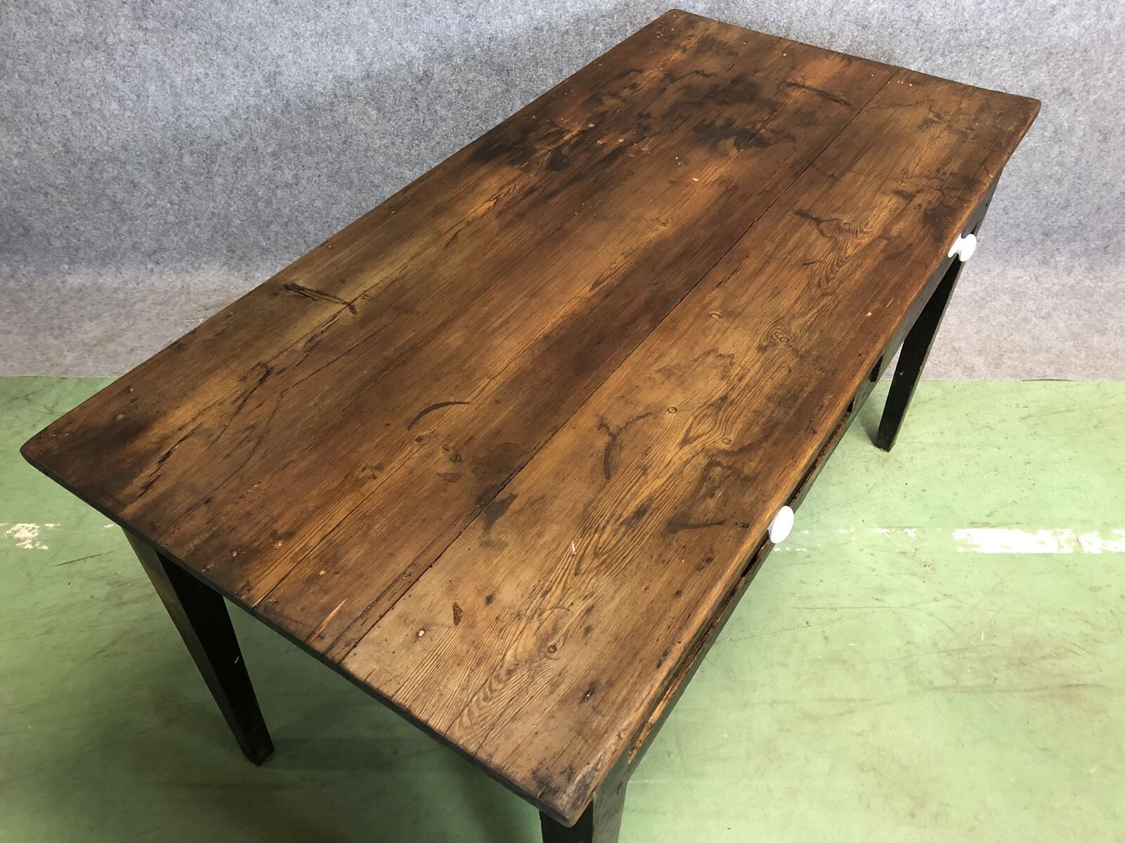 Desk in tree late 19th