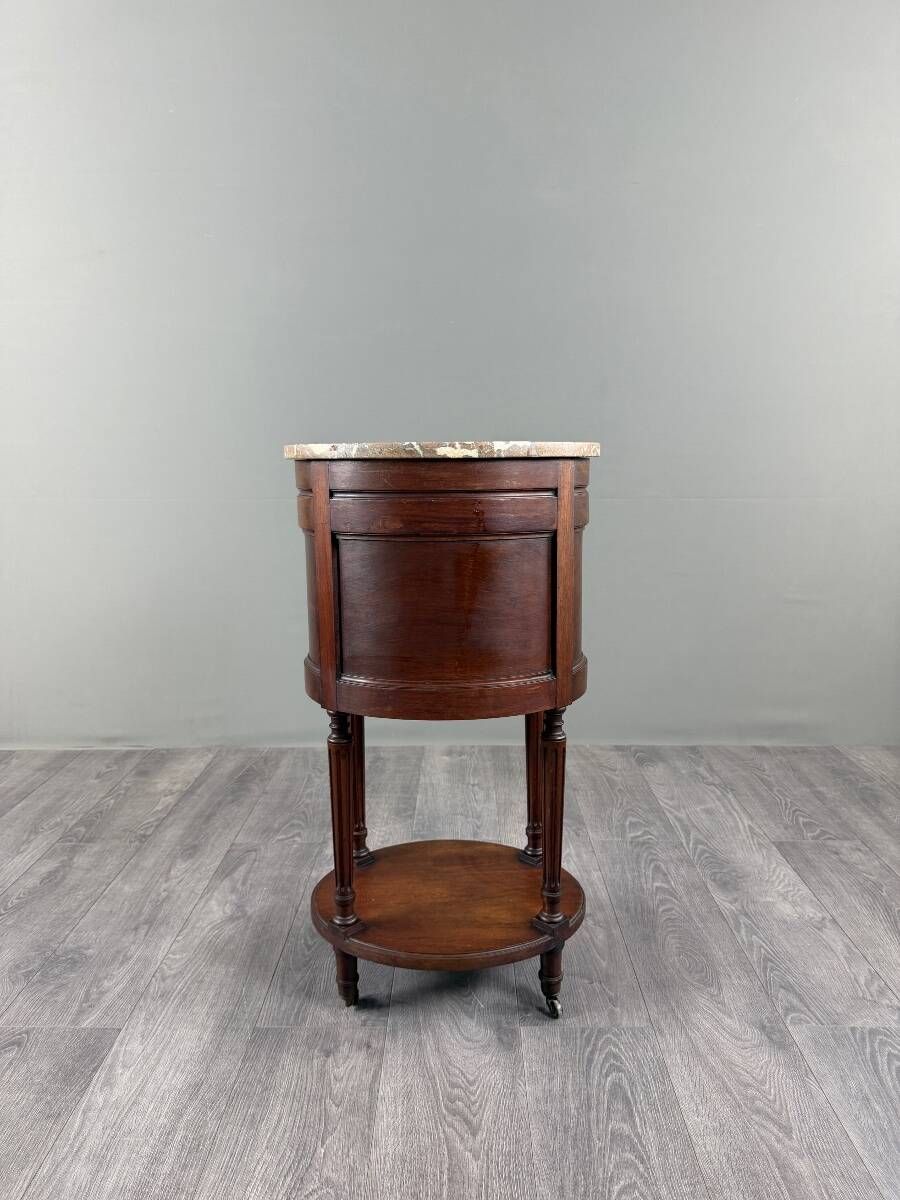 Half-moon side table in mahogany and marble, Louis XVI style, 19th century.