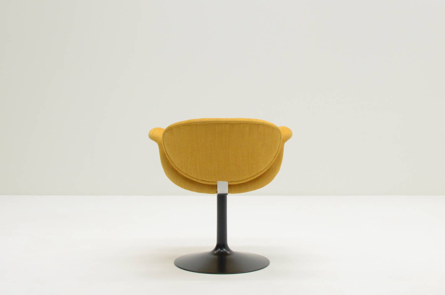 Set  little Tulip chairs by Pierre Paulin for Artifort, 1960s Netherlands.