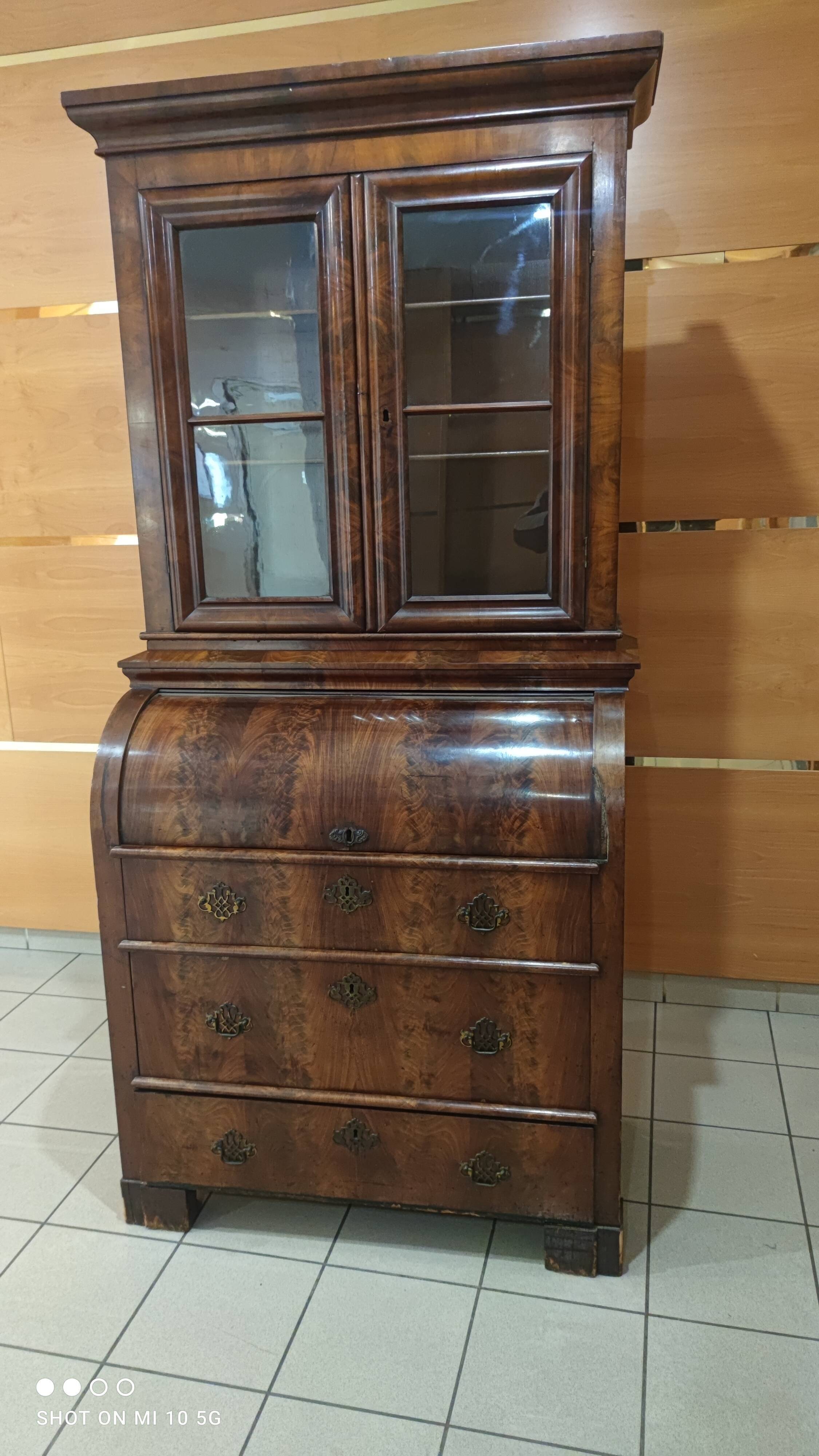 Victorian mahogany library desk, circa 1820