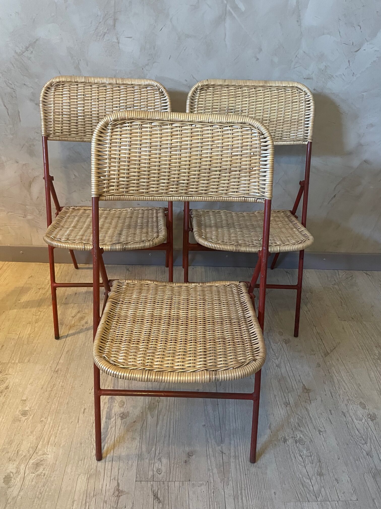 Set of 3 rattan chairs