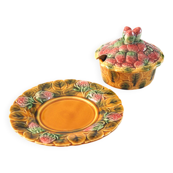 Bonbonnière, sucrier en barbotine fraises