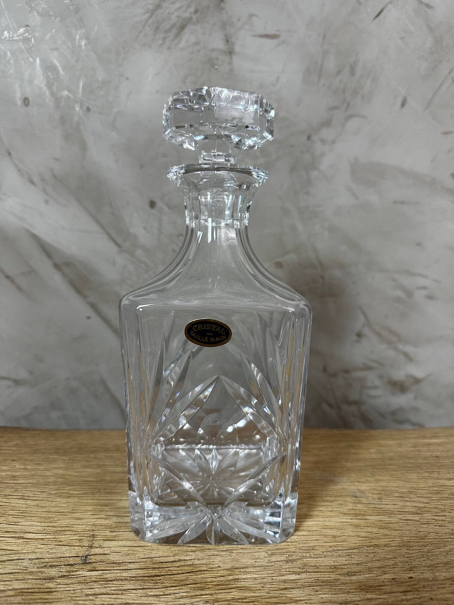 Whisky decanter