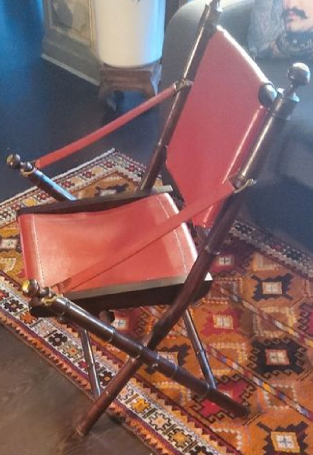 Officer's chair