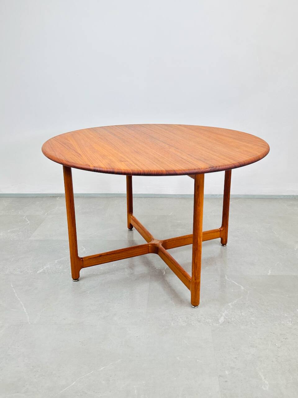 Table basse par Arne Halvorsen pour Rasmus Solberg Møbelverksted