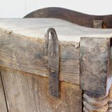 Provençal bread box