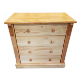 Pine chest of drawers