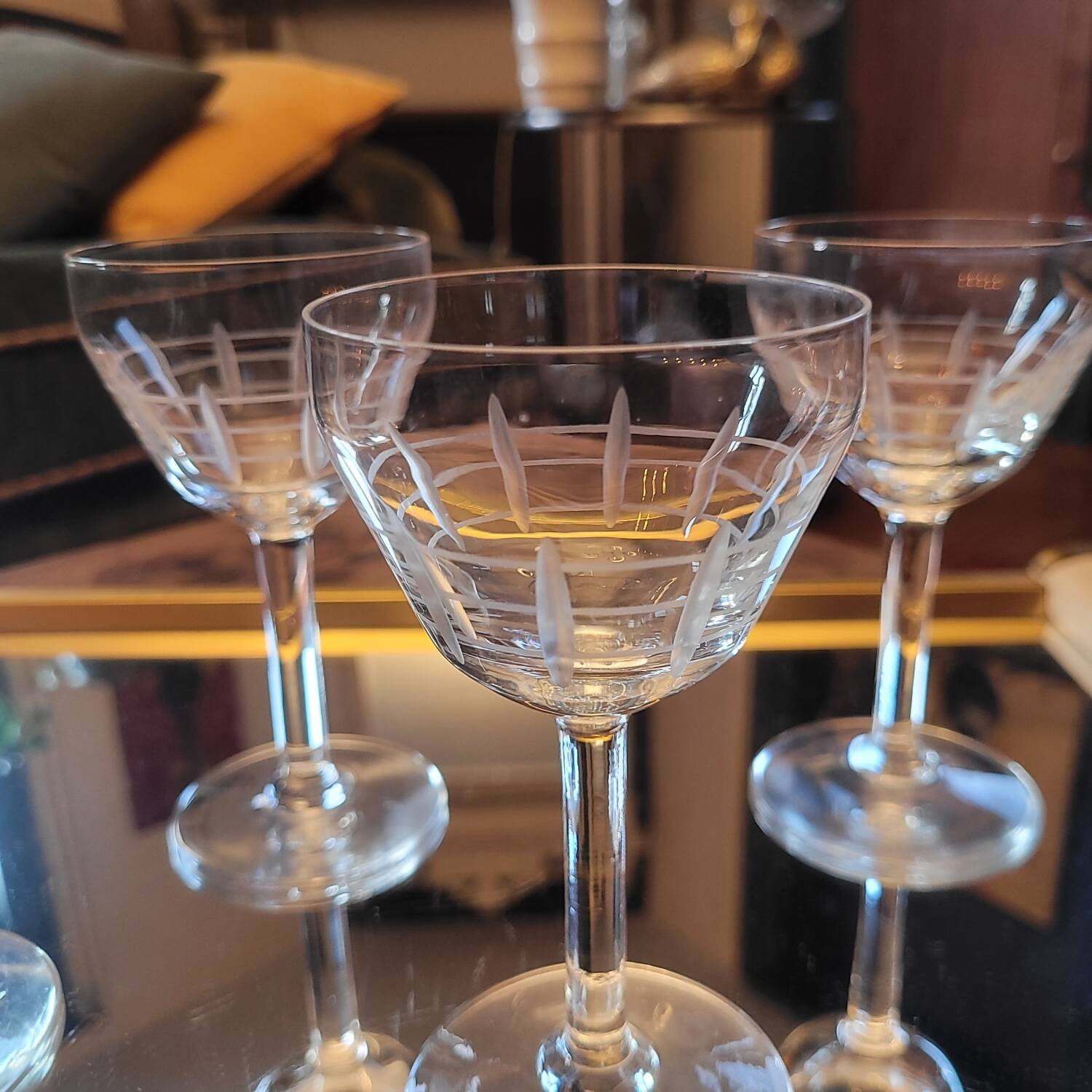 Set of 4 cut glass goblets – France 50s