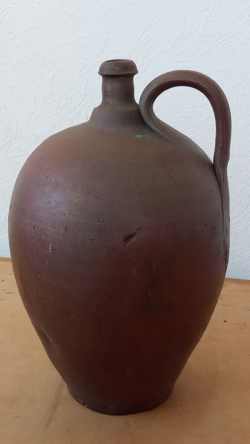 Terracotta candy jar