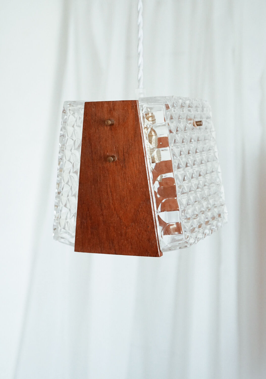 Scandinavian teak and glass pendant light 🌿 Vintage