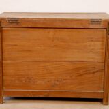 Low sideboard in Burmese teak with 2 solid doors and opening top