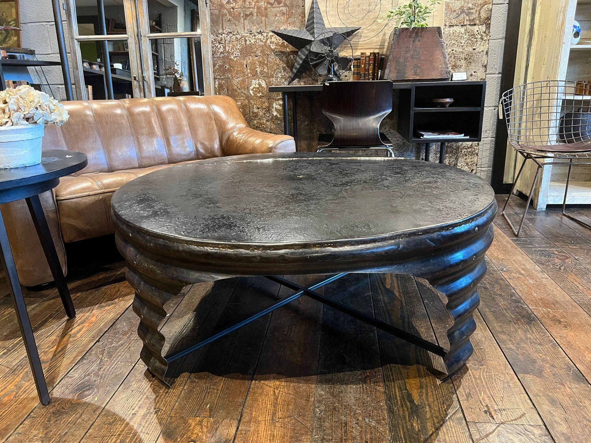 Industrial round coffee table