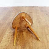 Tripod pedestal tableformica