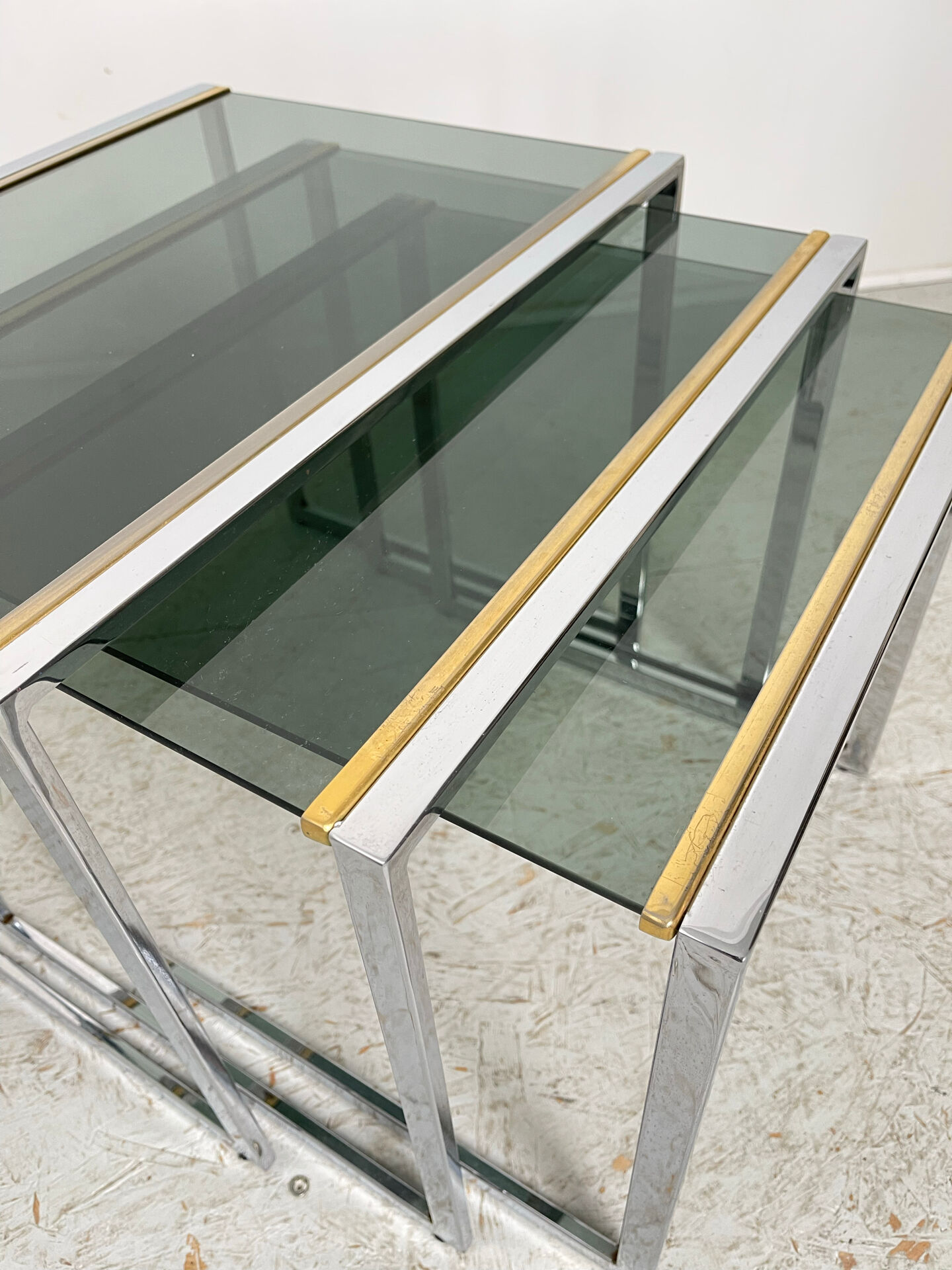 Table gigogne 1970