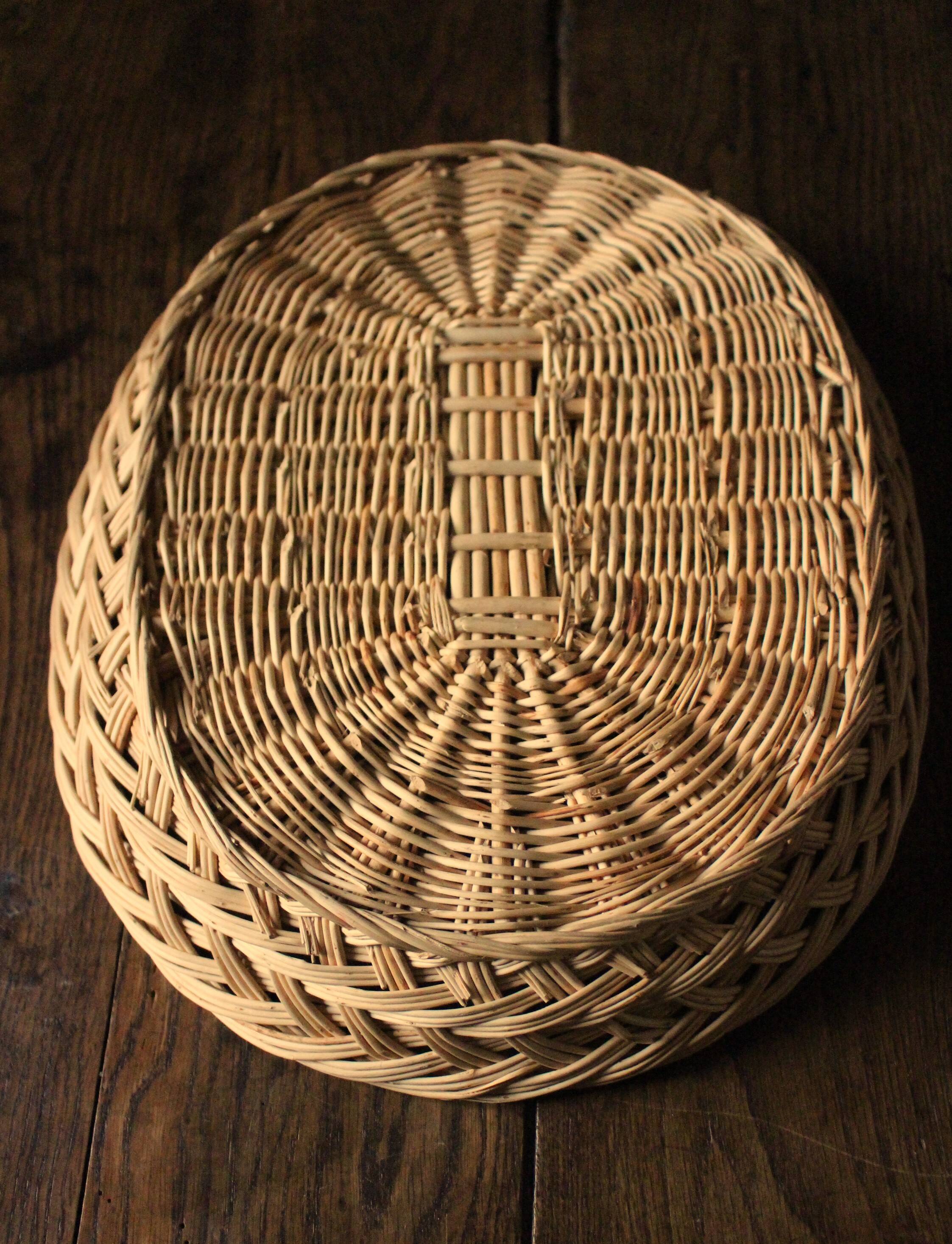 Basket oval base light wicker border vintage basketry