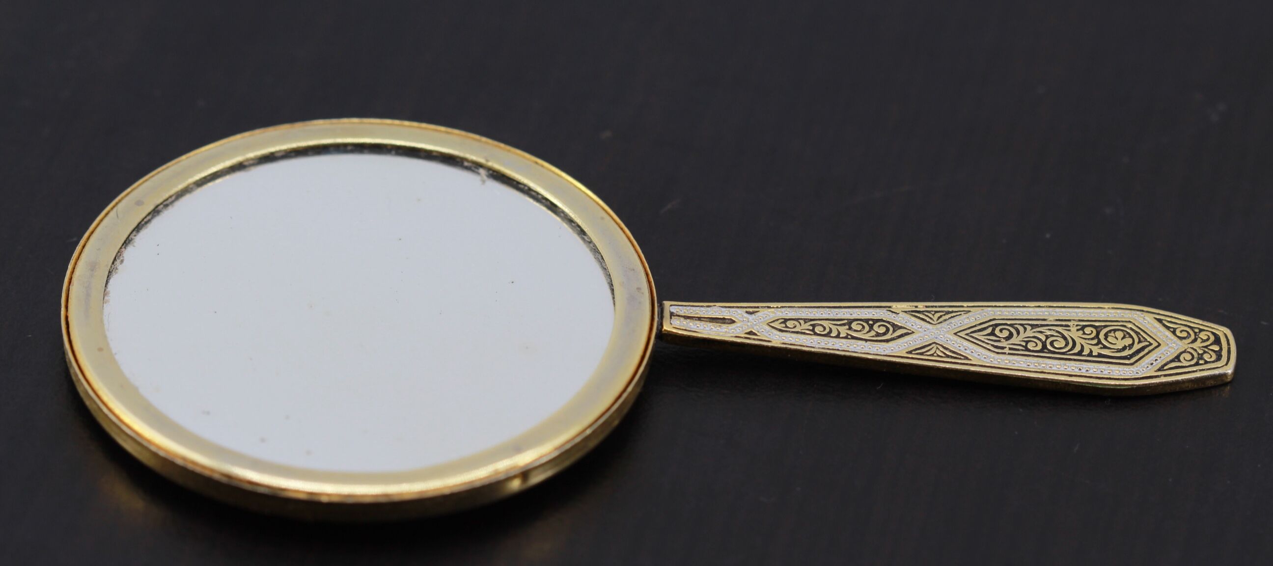 Vintage pocket mirror