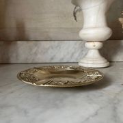 Cendrier horoscope en bronze doré vintage