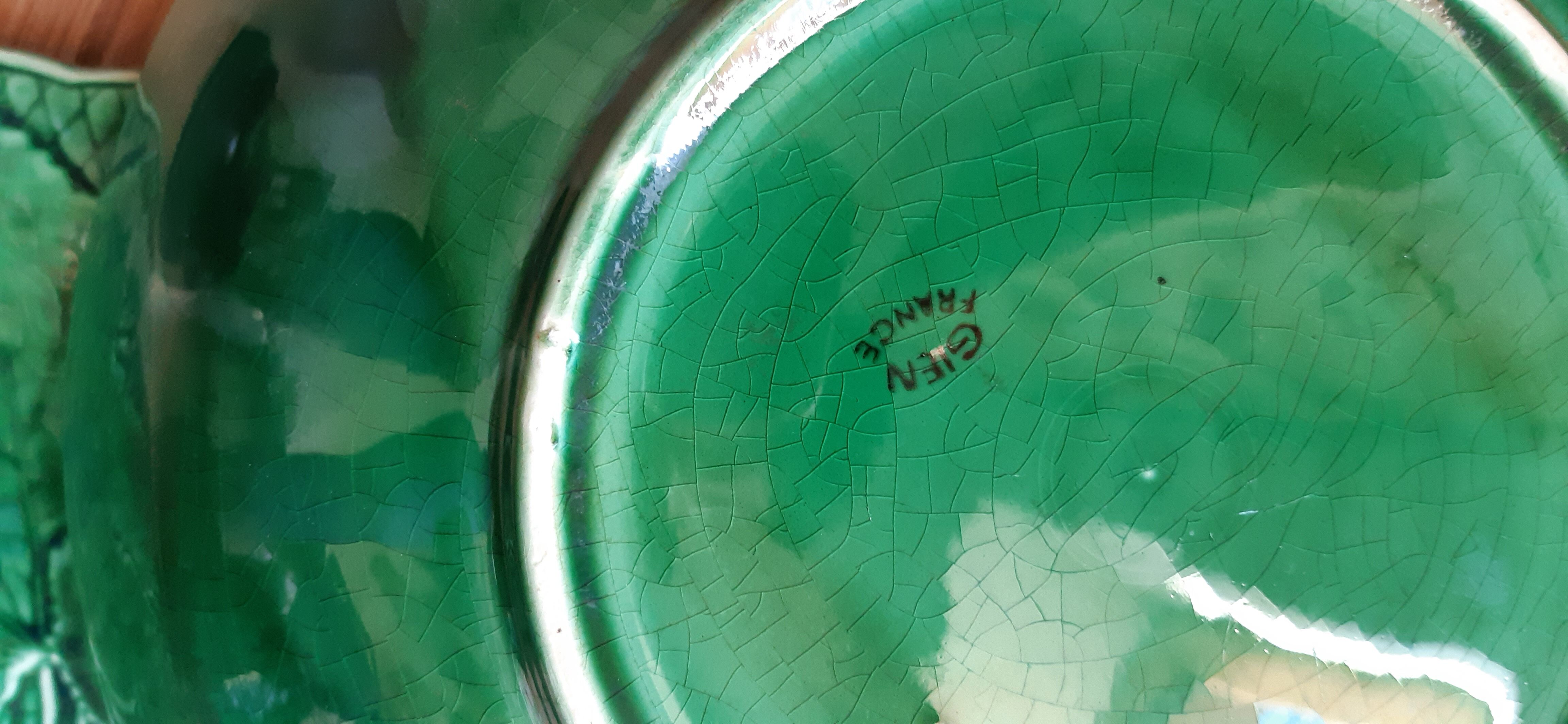 Plates in gien earthen earthenware slurry