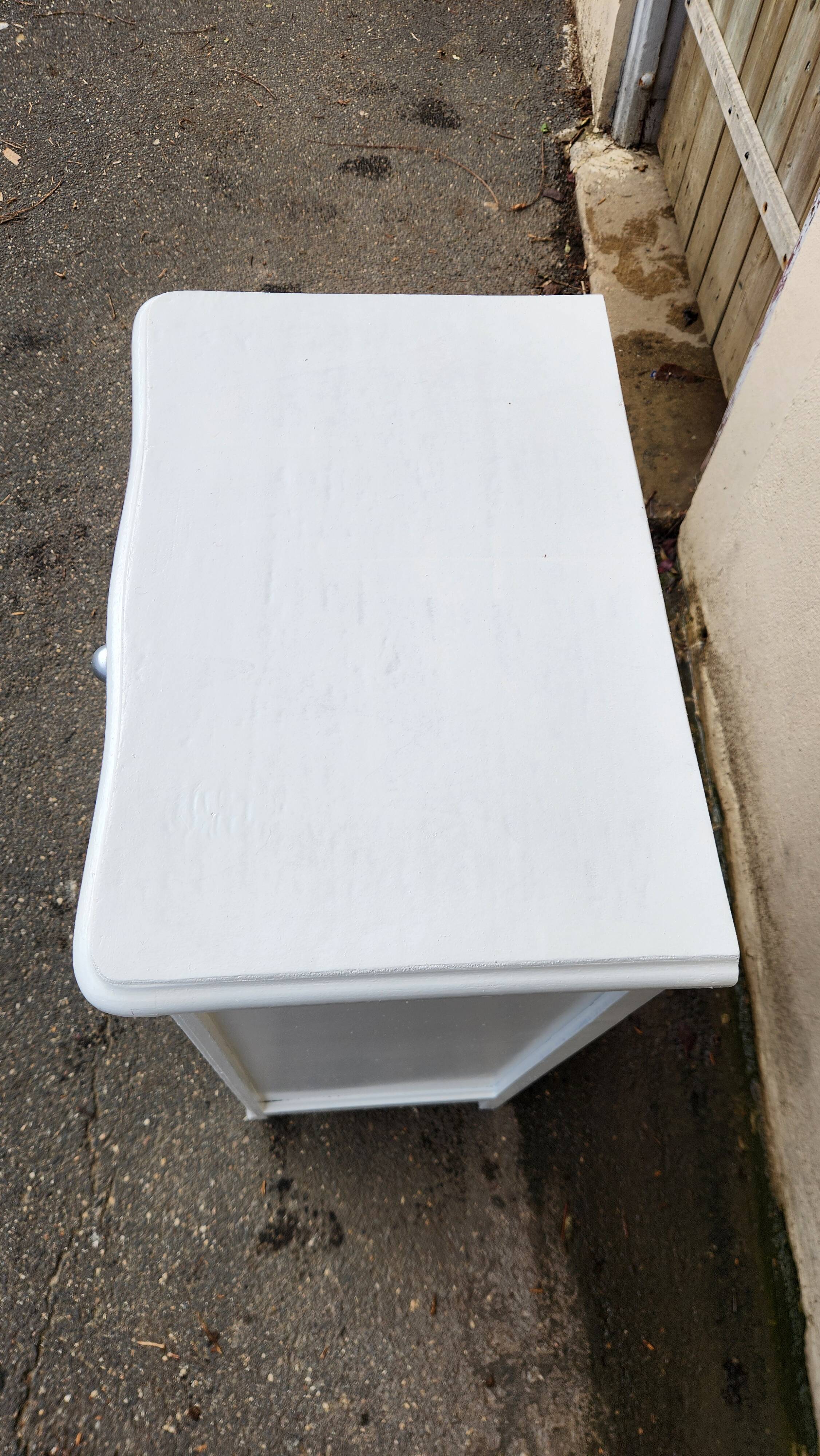 beau chifonnier 5 tiroirs blanc en bois