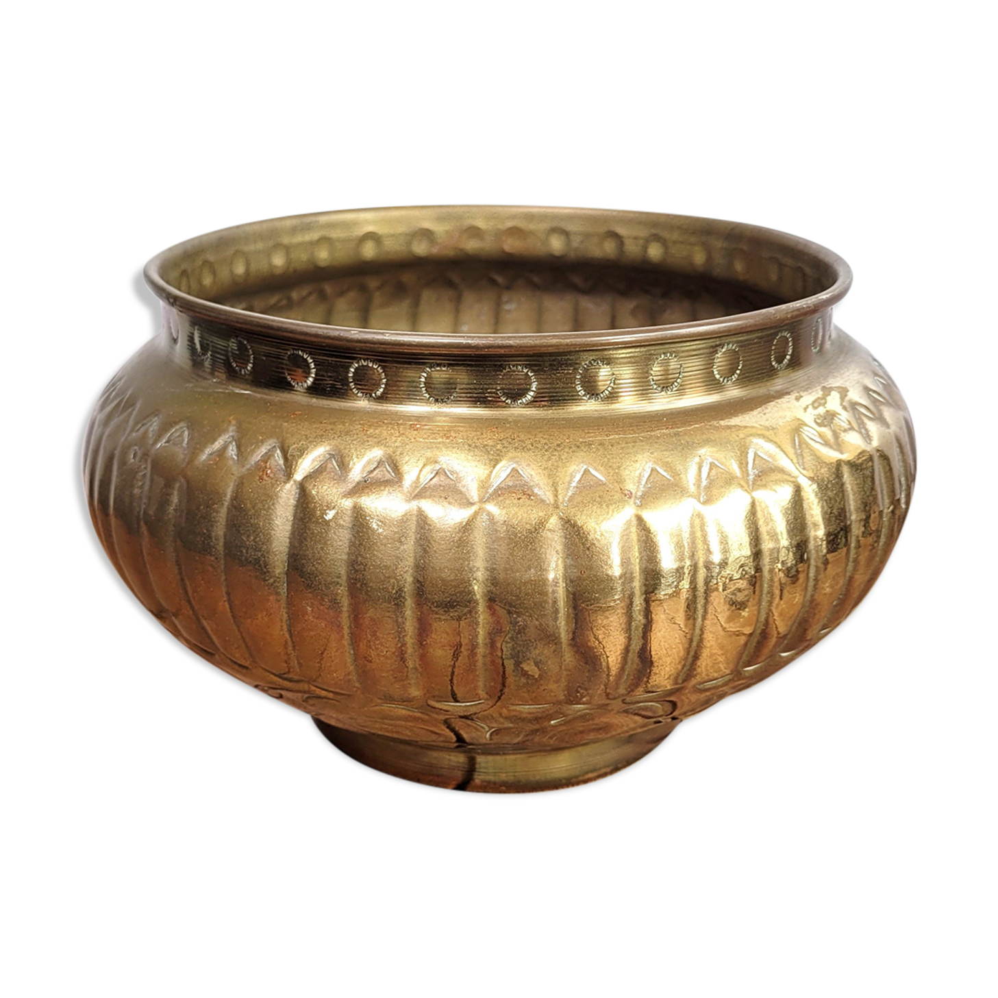 Brass pot cover