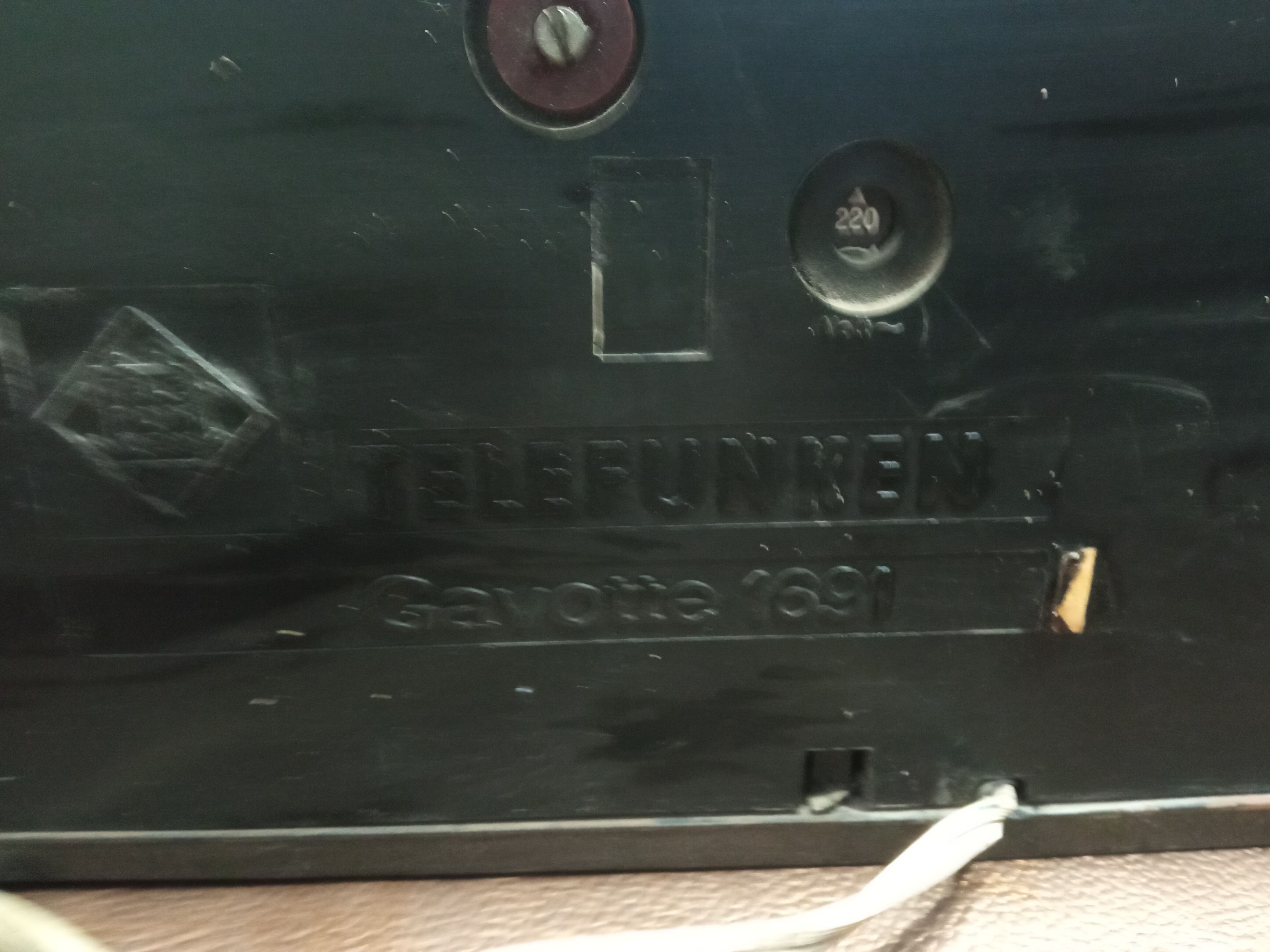 Amp tuner telefunken vintage model gavote 1691