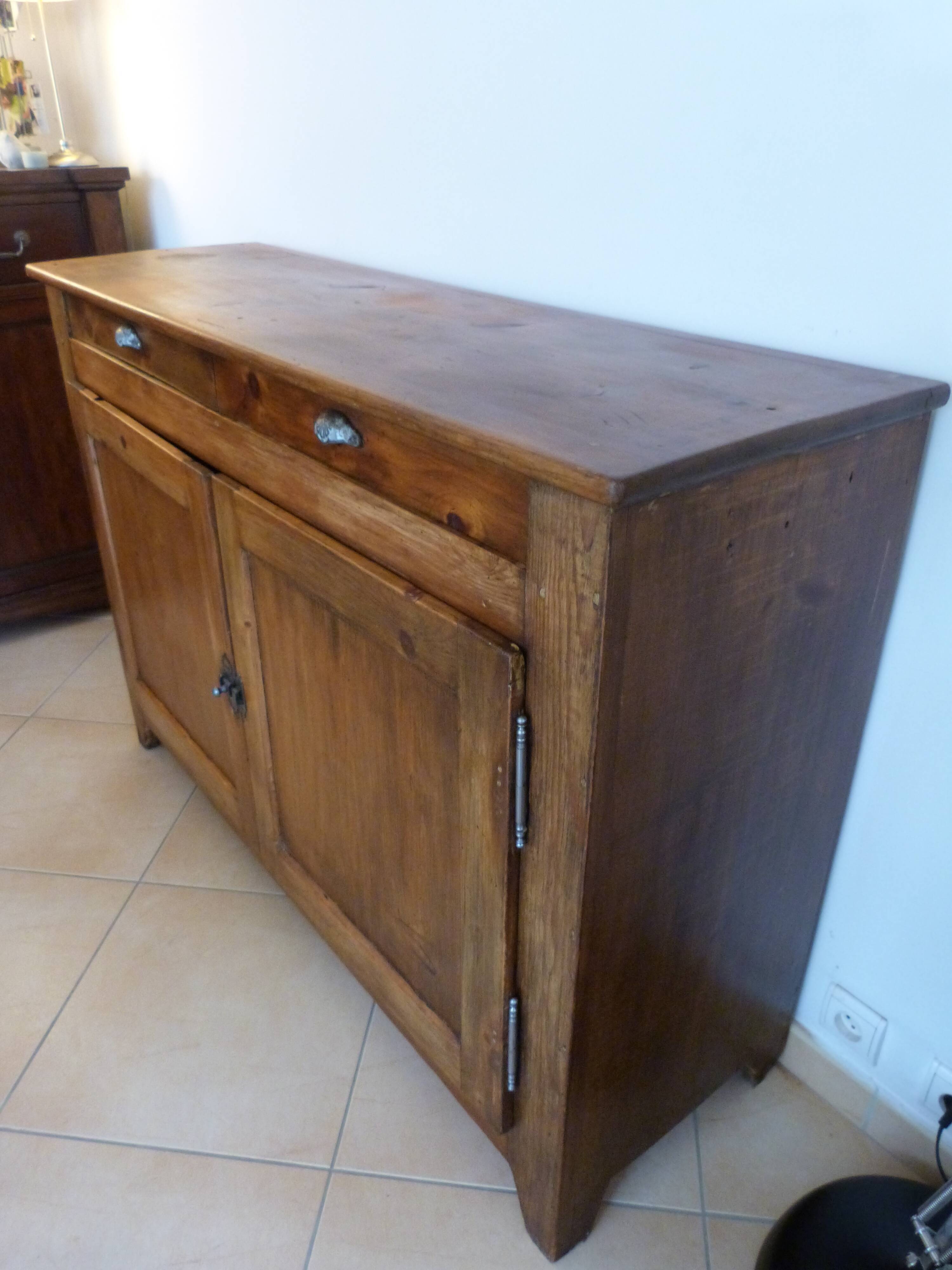 Buffet campagnard ancien