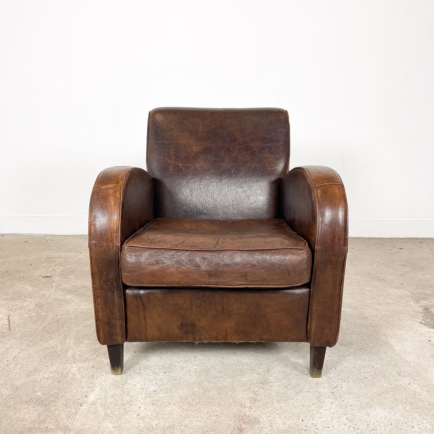 Vintage Sheep leather wagon wheel clubchair Holten