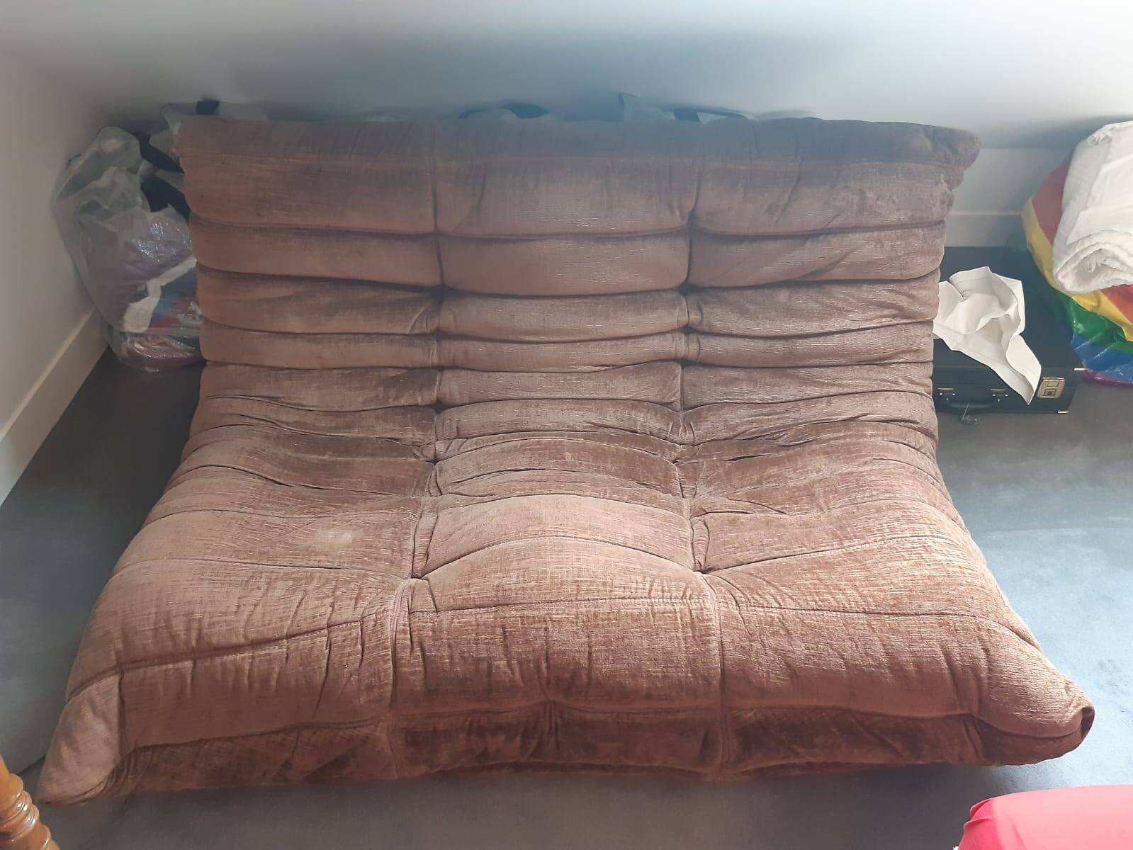 Fauteuils Togo, ligne ROSET 1973