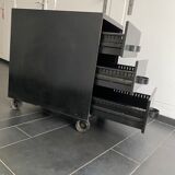 Lacquered metal furniture with 3 drawers model graphis by Osvaldo Borsani and Eugenio Gerli edition Tecno