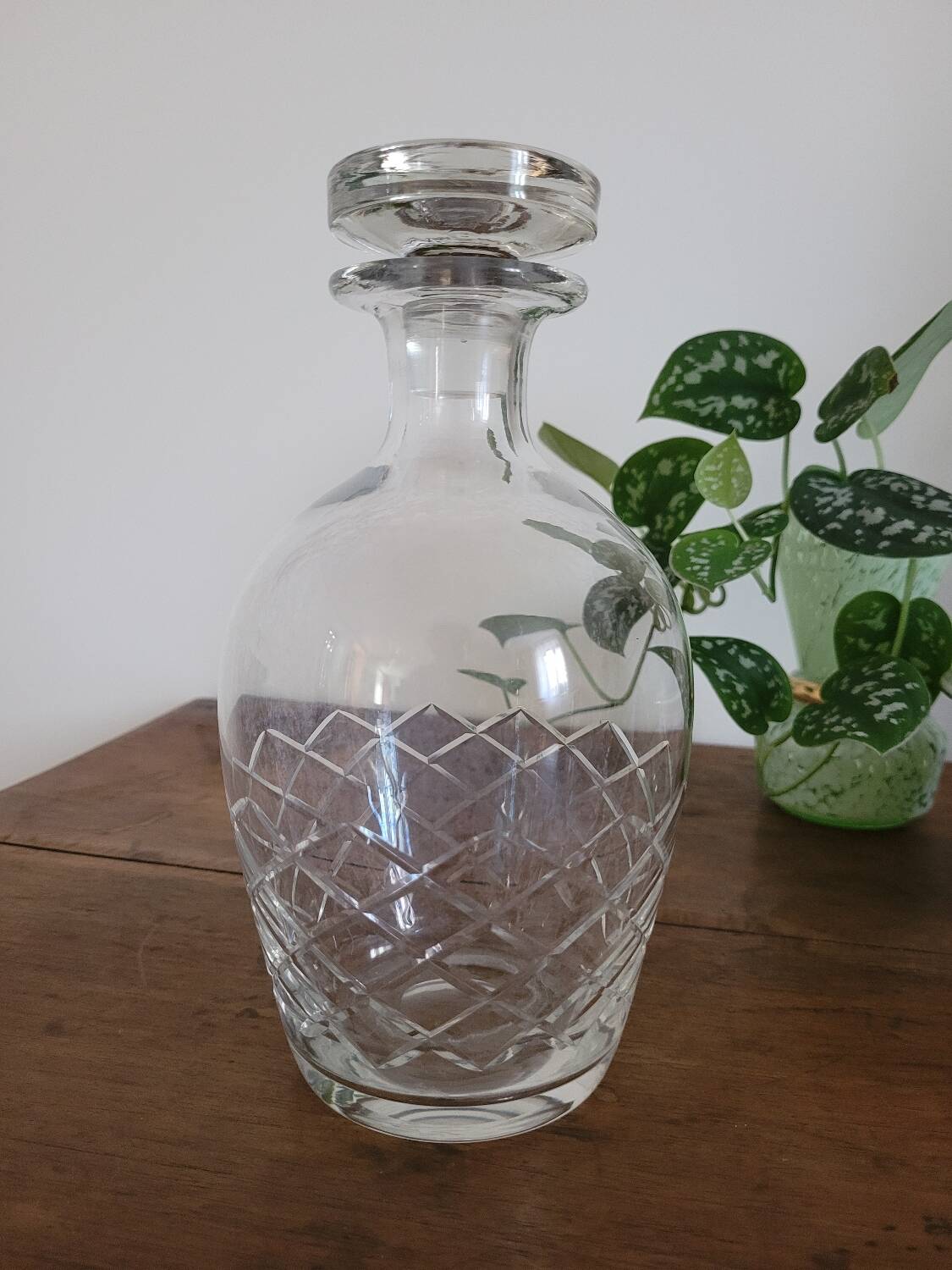 Carafe No. 1 in chiseled crystal