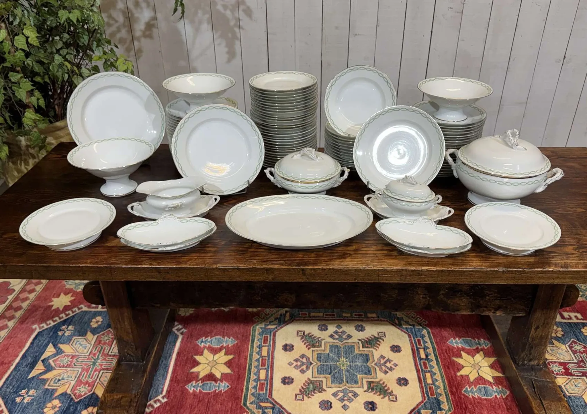 Table service in Limoges porcelain J.B Tricard and Co.