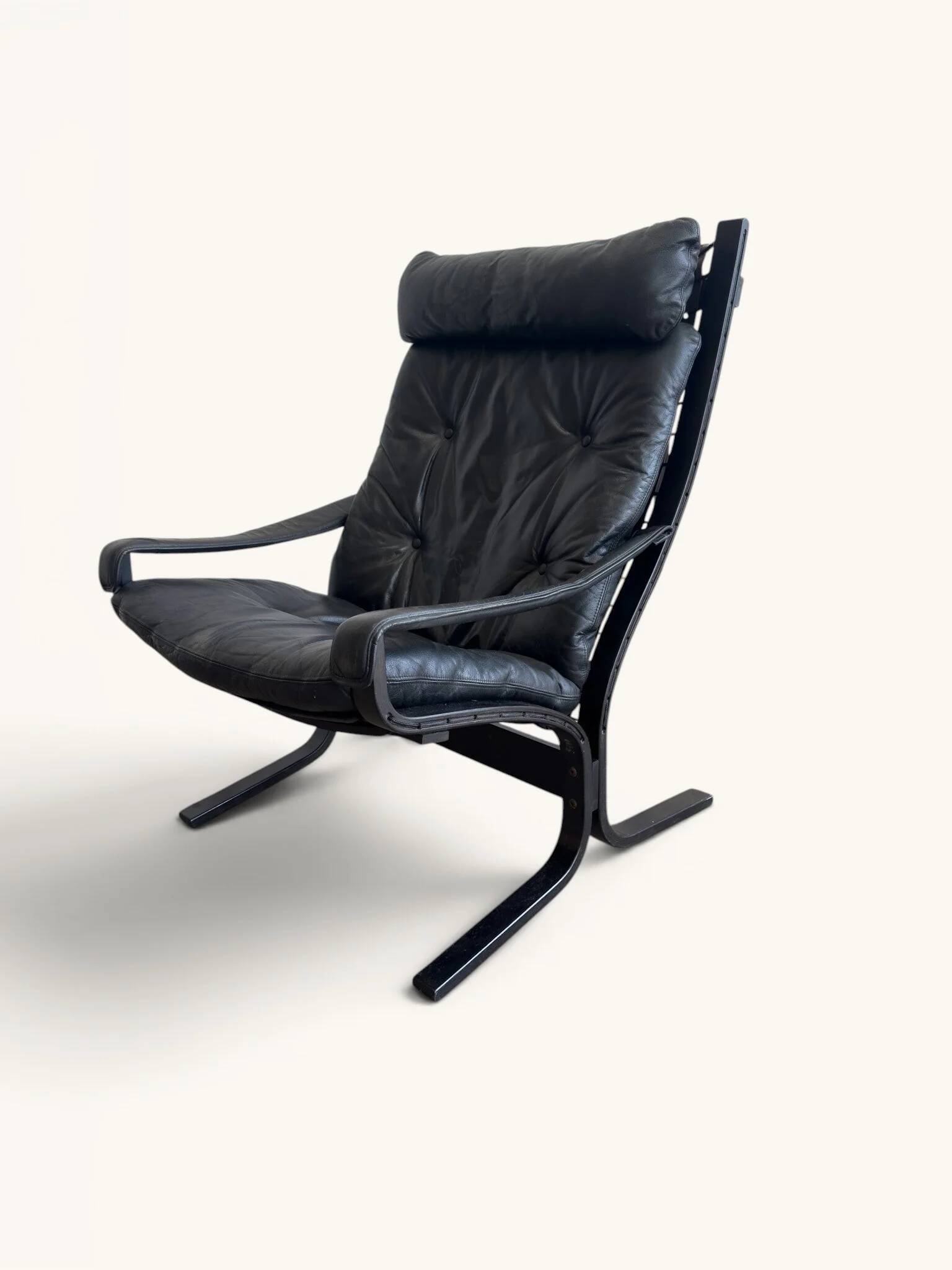 Vintage "Siesta" armchair by Ingmar Relling from 1965 in black leather.