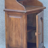 Telephone cabinet