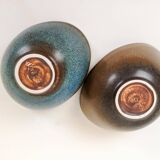 Mid-century pair of bowls by Rörstrand Sweden by Gunnar Nylund, 1950s.