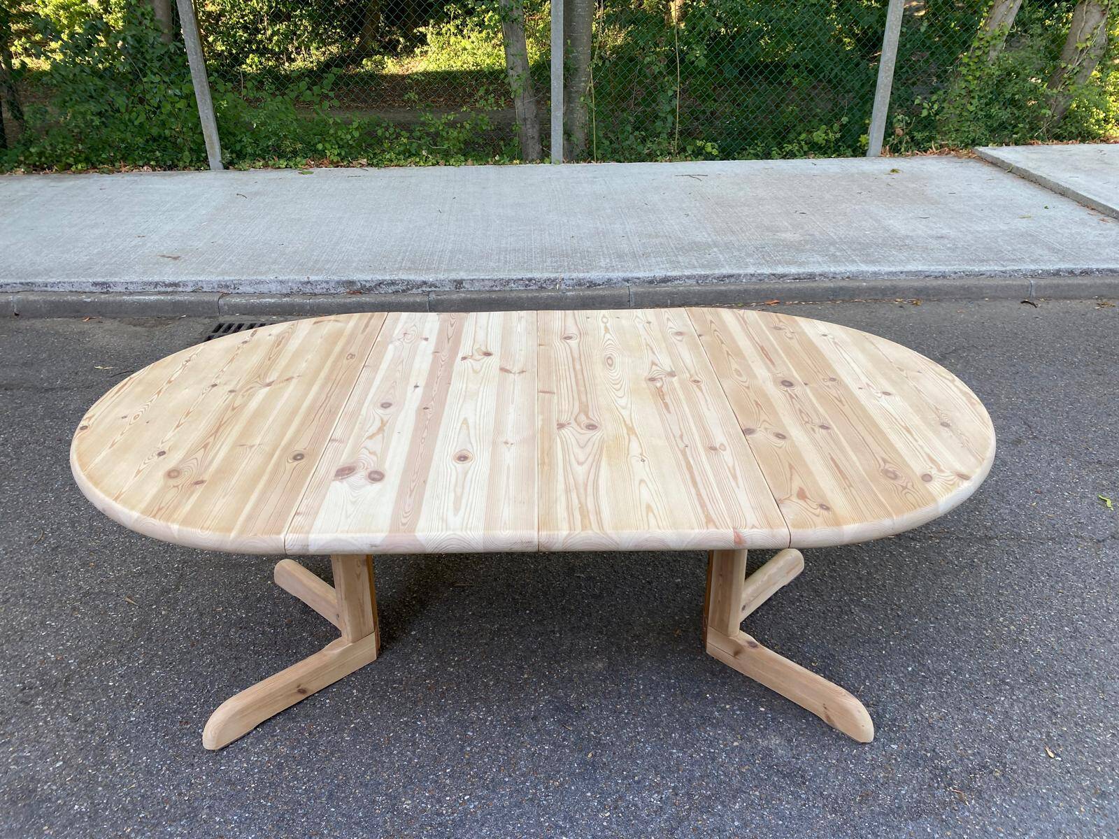Round stripped extendable dining table in the style of Rainer Daumiller Hirtshals Sa.