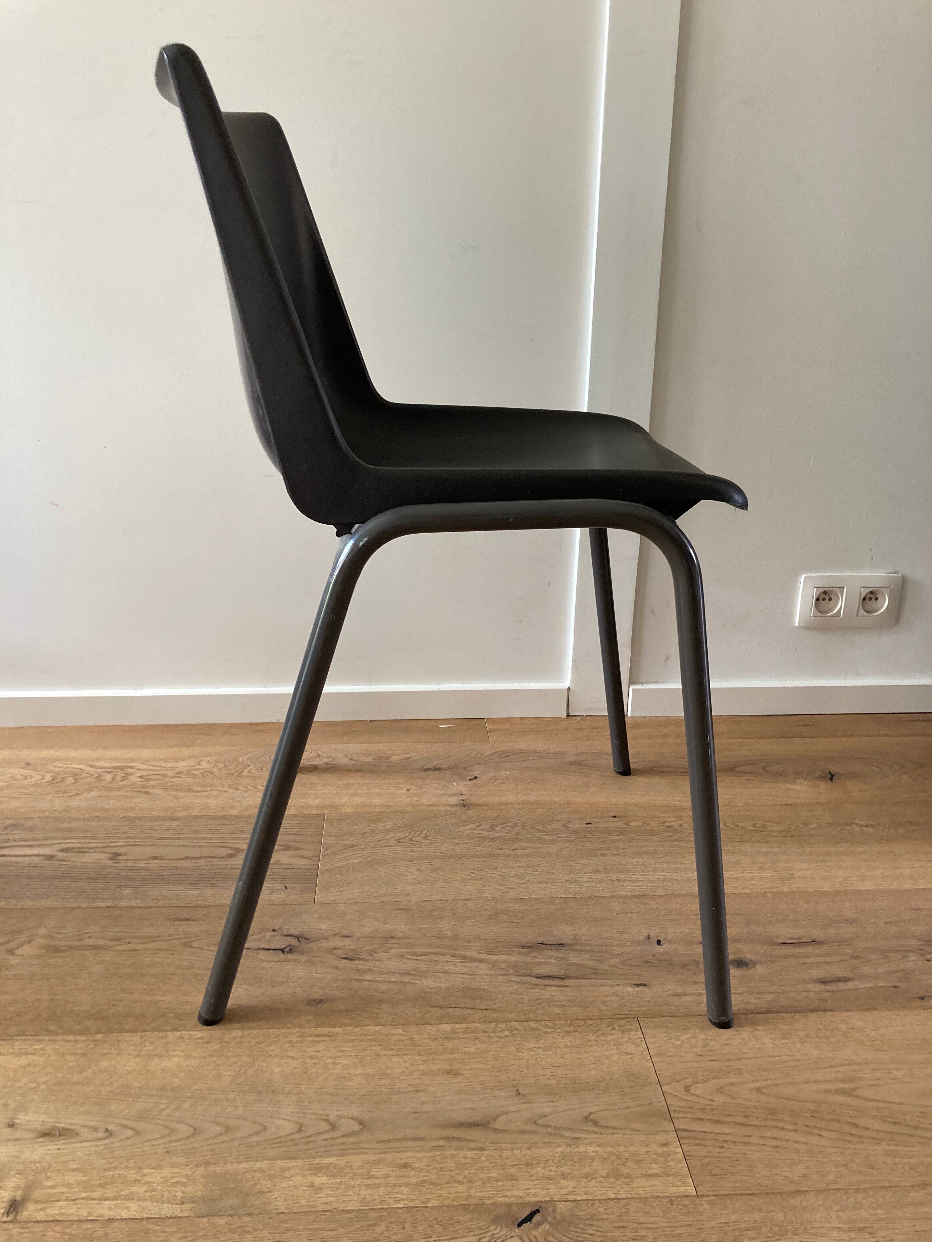 Set of 4 Chairs Unic Design year 90 '