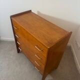 Vintage chest of drawers